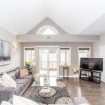 2-bedroom condo townhouse for rent in Ottawa — F - 157 Crestway Drive (Photo 3)