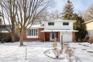1-bedroom detached home for rent in Oshawa — Lower - 1012 Lavender Court