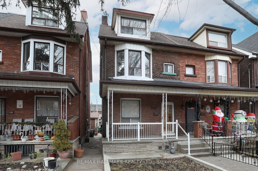 1-bedroom semi-detached home for rent in Toronto — Lower - 132 Grace Street (Photo 1)