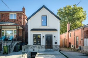 2-bedroom detached home for rent in Toronto — LOWER - 141 South Edgely Avenue