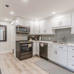 Studio detached home for rent in Barrie — Lower - 20 Ottaway Avenue (Photo 4)