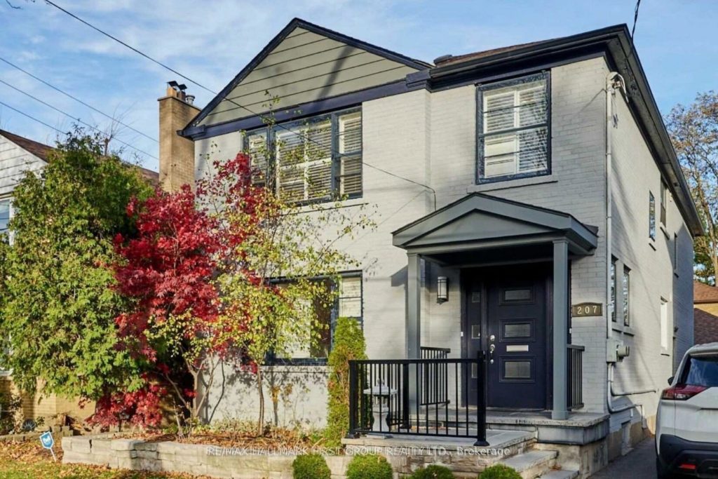 1-bedroom detached home for rent in Toronto — Lower - 207 Bayview Heights Drive (Photo 1)