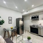 2-bedroom semi-detached home for rent in Toronto — Lower - 217 Euclid Avenue (Photo 4)