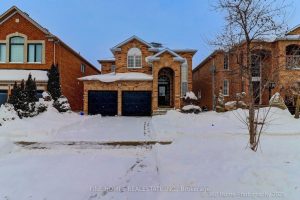 2-bedroom detached home for rent in Vaughan — Lower - 304 Drummond Drive