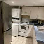 1-bedroom att/row/townhouse for rent in Toronto — Lower - 32 Fuller Avenue (Photo 3)