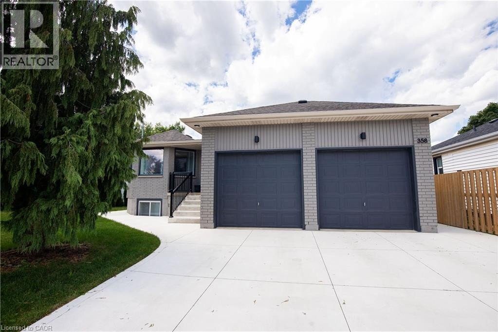 2-bedroom home for rent in Hamilton — Lower - 358 East 43rd Street (Photo 1)