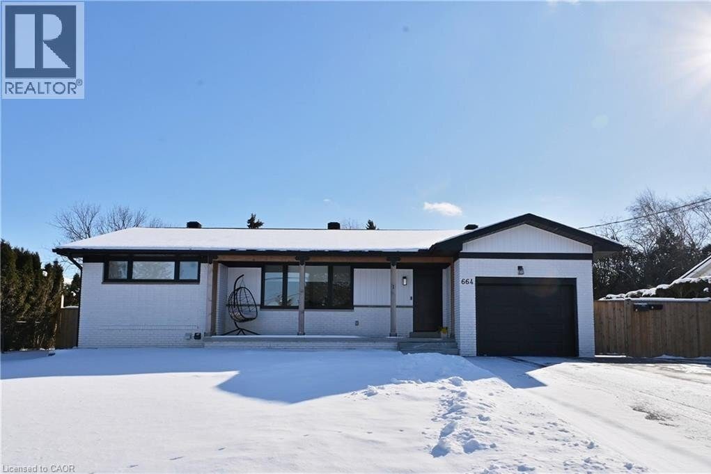 3-bedroom home for rent in Ancaster — LOWER - 664 Hiawatha Boulevard (Photo 1)
