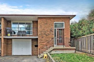3-bedroom semi-detached home for rent in Brampton — Main - 134 Jade Crescent