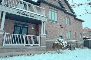 3-bedroom semi-detached home for rent in Brampton — #Main - 49 Ebury Drive