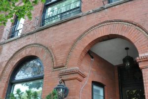 1-bedroom fourplex home for rent in Toronto — Main Floor - 322 St George Street