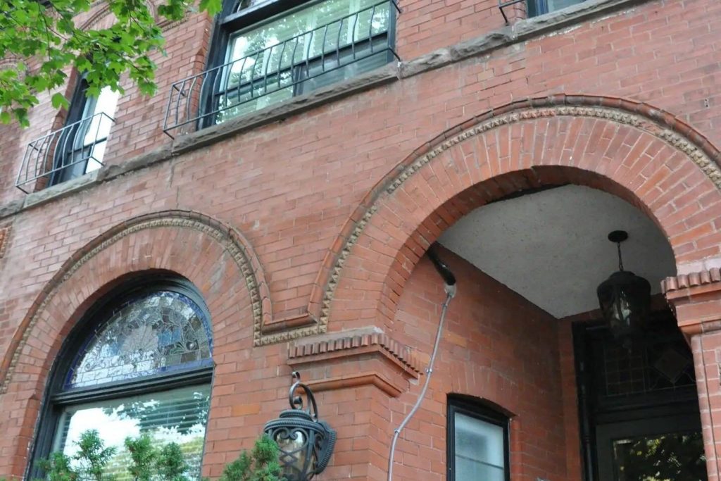 1-bedroom fourplex home for rent in Toronto — Main Floor - 322 St George Street (Photo 1)