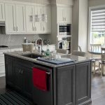 3-bedroom att/row/townhouse for rent in Oakville — Oakvill - 102 Burnhamthorpe Road E Road (Photo 3)