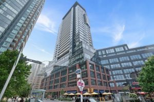 1-bedroom condo apartment for rent in Toronto — PH01 - 135 East Liberty Street
