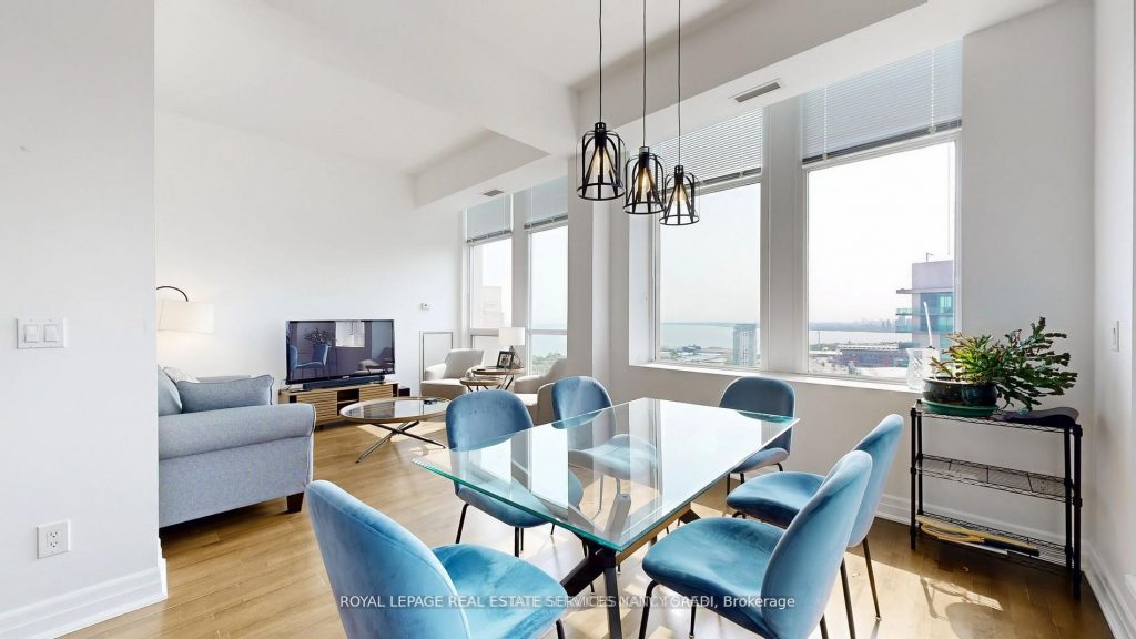 3-bedroom condo apartment for sale in Toronto — PH01 - 628 Fleet Street (Photo 1)