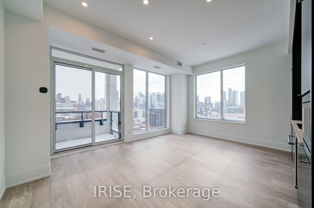 2-bedroom condo apartment for rent in Toronto — PH03 - 115 Denison Avenue (Photo 1)