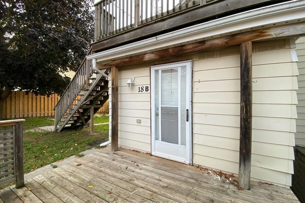 1-bedroom triplex home for rent in Orangeville — Unit B - 18 First Avenue (Photo 1)
