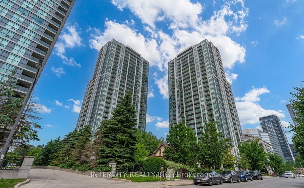 2-bedroom condo apartment for rent in Toronto — UPH04 - 16 Harrison Garden Boulevard (Photo 1)