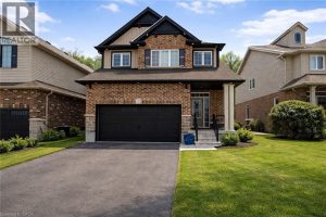 4-bedroom home for rent in Kitchener — UPPER - 127 Elmbank Trail