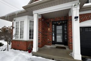 4-bedroom detached home for rent in Kitchener — Upper - 501 Topper Woods Crescent