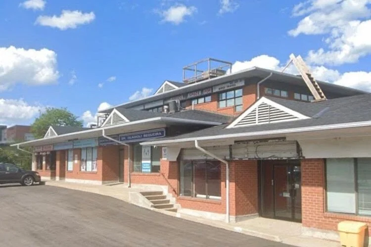 Studio commercial retail home for rent in Oakville — 10-11 - 2828 Kingsway Drive (Photo 1)