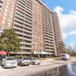 3-bedroom condo apartment for sale in Peel — 1010 - 17 Knightsbridge Road (Photo 5)