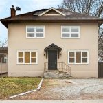 5-bedroom duplex home for sale in Halton — 1012 North Shore Boulevard E (Photo 1)