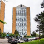 2-bedroom condo apartment for sale in Peel — 1015 - 35 Trailwood Drive (Photo 1)