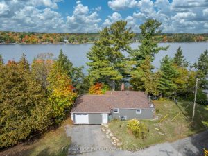 2-bedroom detached home for sale in Frontenac — 1017 Woods Lane