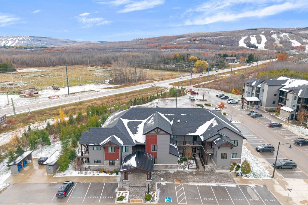1-bedroom condo apartment for sale in Grey County — 101 - 22 Beckwith Lane (Photo 1)