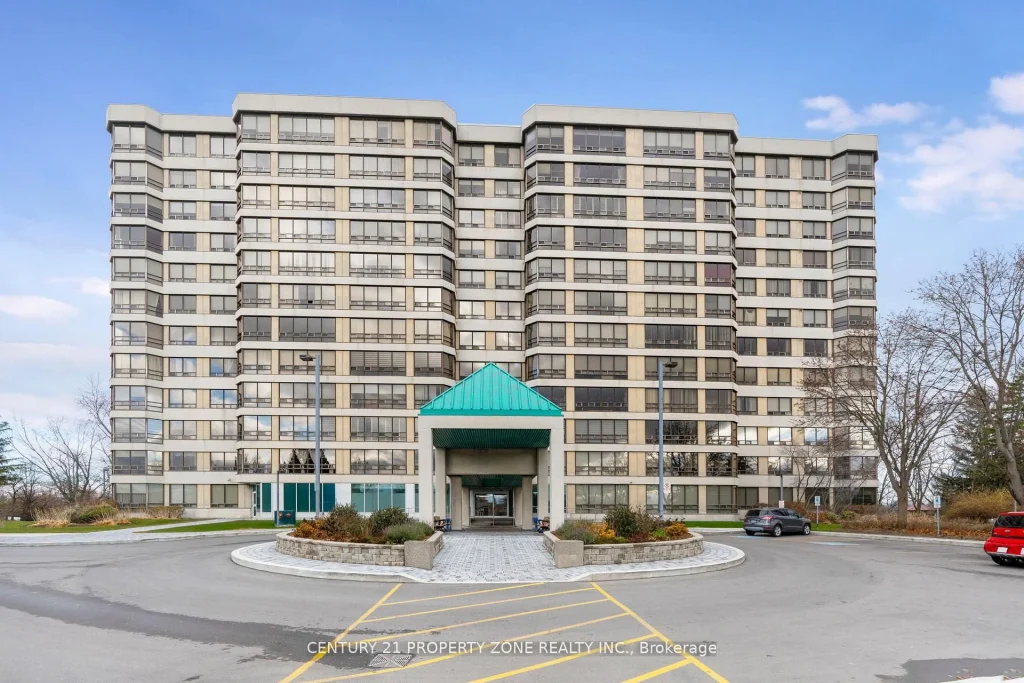 2-bedroom condo apartment for sale in Peel — 101 - 330 Mill Street S (Photo 1)