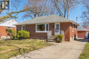 3-bedroom home for sale in Windsor — 1024 Isabelle Place