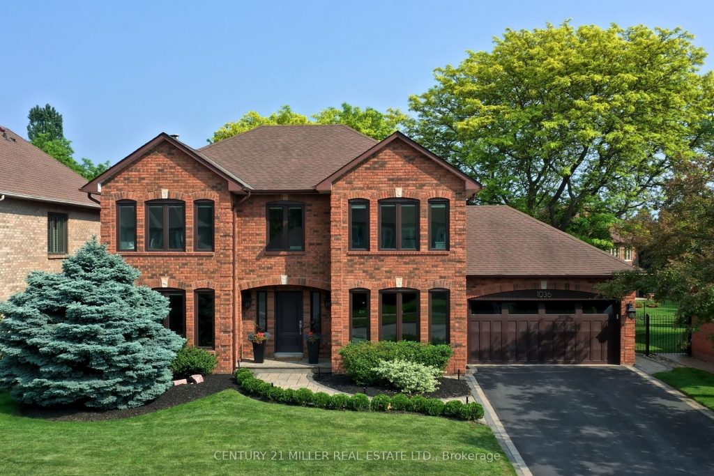 4-bedroom detached home for sale in Halton — 1036 Masters Green N/a (Photo 1)