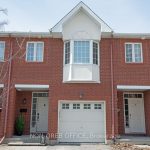 3-bedroom att/row/townhouse for sale in Ottawa — 105 Tall Oak Private (Photo 2)