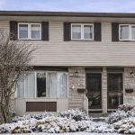 3-bedroom att/row/townhouse for sale in Ottawa — 105 Tall Oak Private (Photo 5)