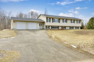5-bedroom detached home for sale in Lanark — 1065 Ford Road