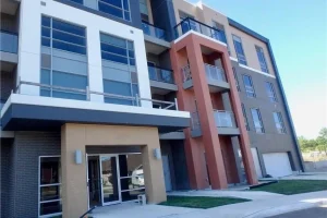 1-bedroom condo apartment for sale in Halton — 106 - 4040 Upper Middle Road