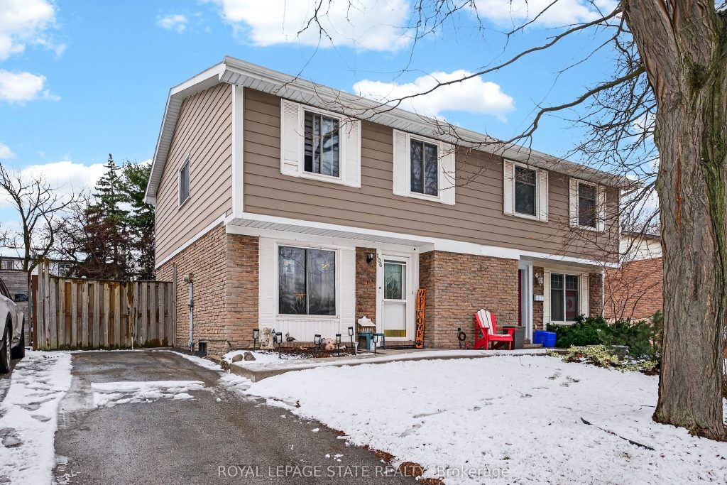3-bedroom semi-detached home for sale in Hamilton — 106 Wendover Drive (Photo 1)