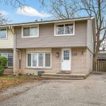 4-bedroom semi-detached home for sale in Hamilton — 1091 Upper Wellington Street (Photo 2)