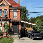 4-bedroom semi-detached home for sale in Hamilton — 1091 Upper Wellington Street (Photo 3)