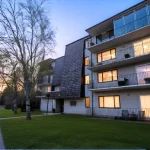 3-bedroom condo apartment for sale in Calgary — 1096 Jalna Boulevard (Photo 4)