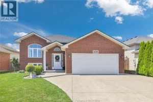 4-bedroom home for sale in Tecumseh — 1099 Clover