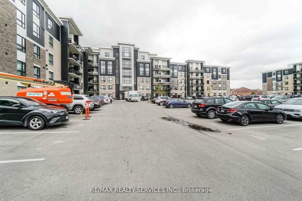 1-bedroom condo apartment for rent in Milton — 109 - 640 Sauve Street (Photo 1)