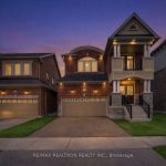 4-bedroom detached home for sale in Simcoe — 10 Neilly Terrace (Photo 2)