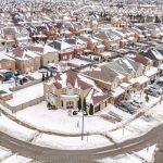 4-bedroom detached home for sale in Simcoe — 10 Neilly Terrace (Photo 3)