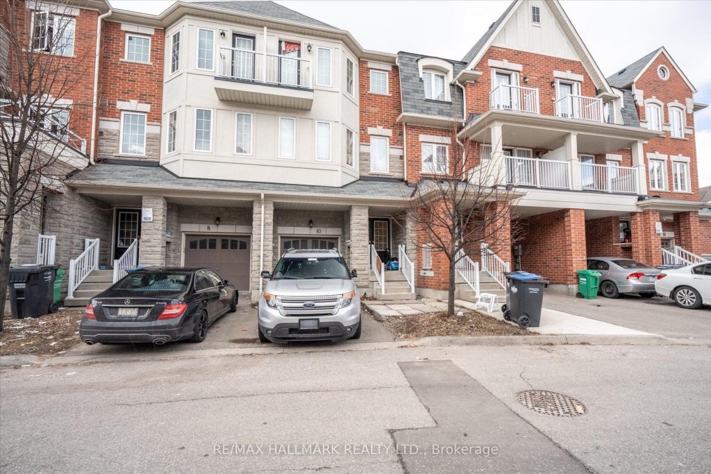 3-bedroom att/row/townhouse for sale in Peel — 10 Rabbit Run Way (Photo 1)
