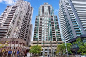 2-bedroom condo apartment for sale in Toronto — 1103 - 750 Bay Street
