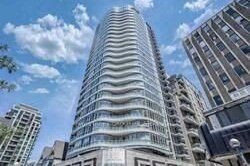 1-bedroom condo apartment for rent in Toronto — 1105 - 88 Cumberland Street