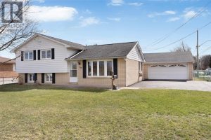 3-bedroom home for sale in Windsor — 1105 Morton Drive