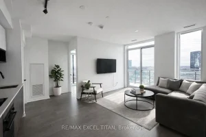 3-bedroom condo apartment for rent in Toronto — 1108 - 5 Defries Street