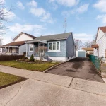 3-bedroom home for sale in Welland — 110 Graystone Crescent (Photo 3)